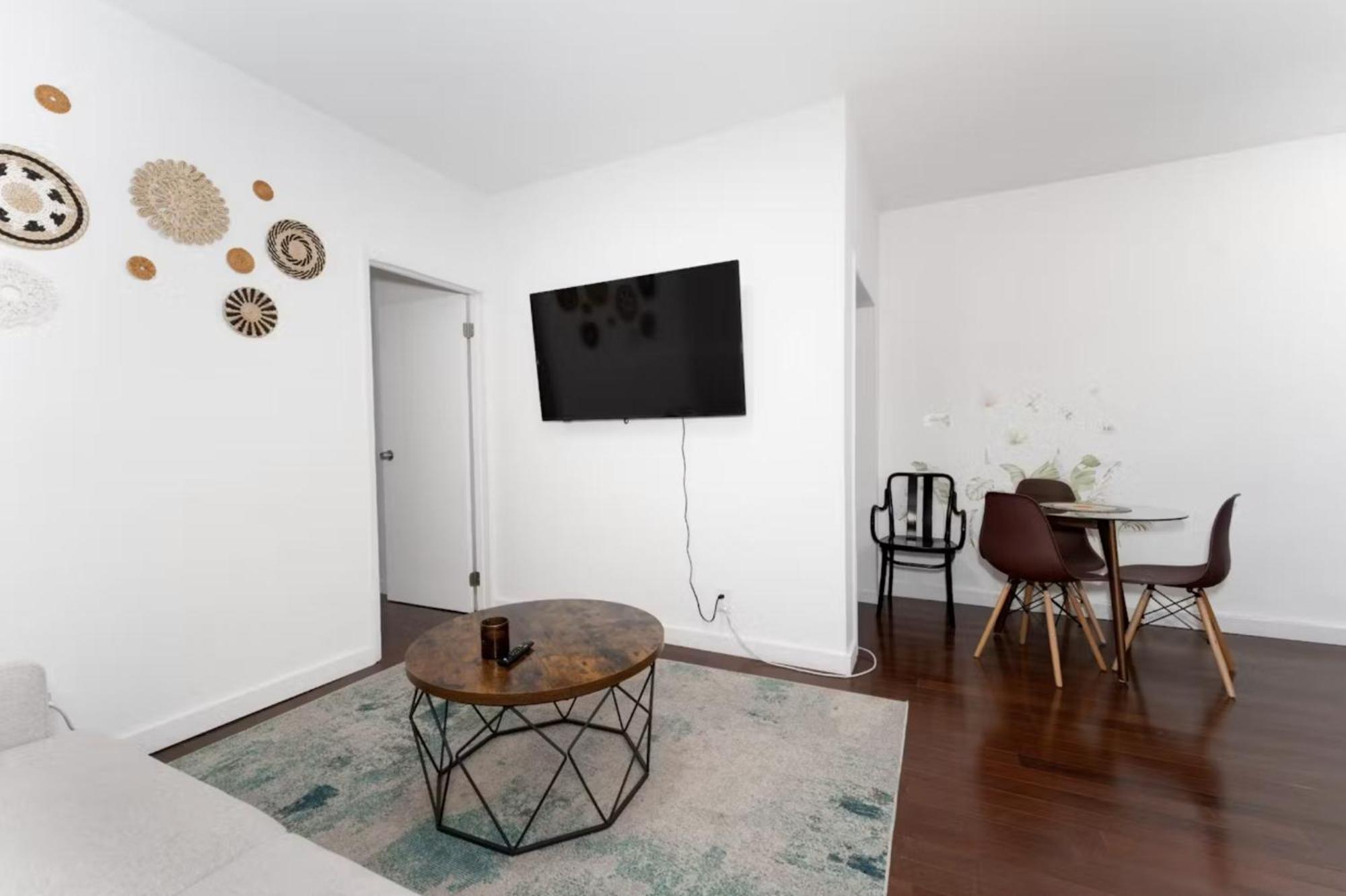 Heart Of Downtown Manhattan - Stylish One Bedroom Apartment In Vibrant Union Square 纽约 外观 照片